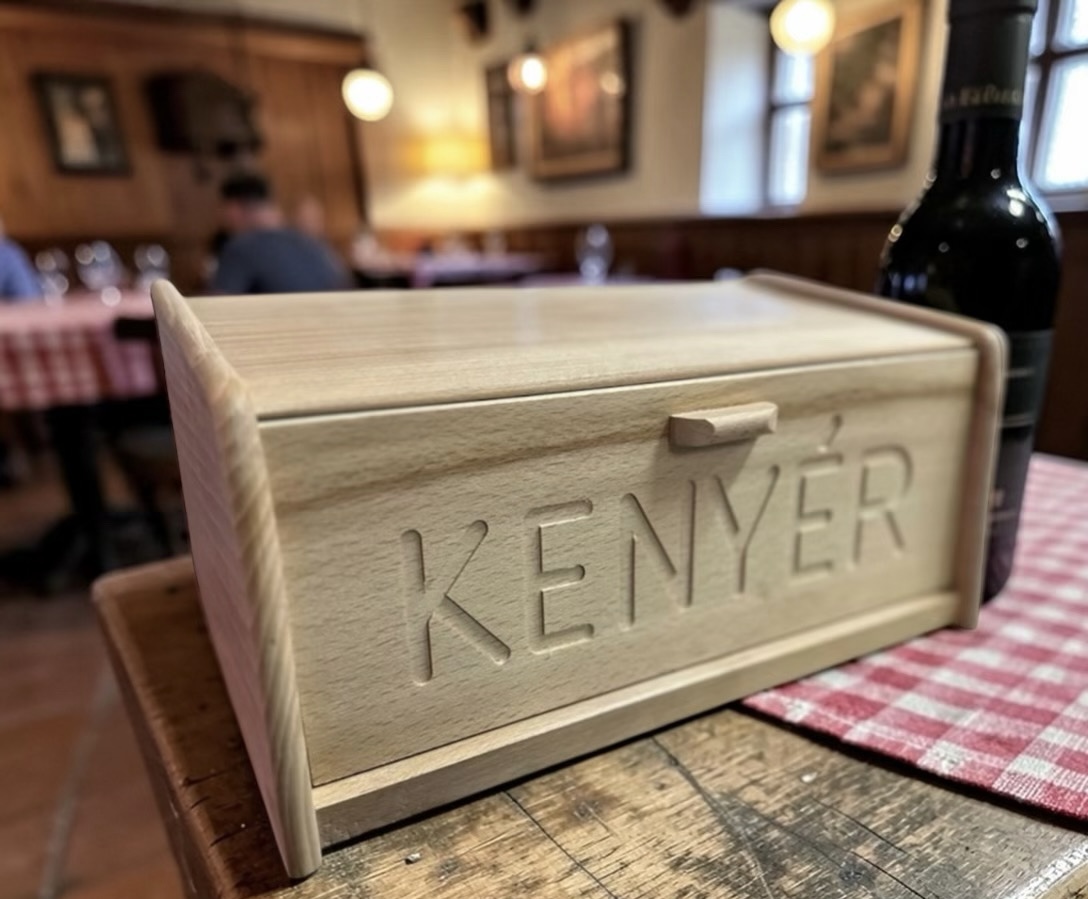 {"data":{"product":"tiktok","editingEffectsList":[],"isSaveLocalReupload":false,"is_default_prop":"MA=="}}